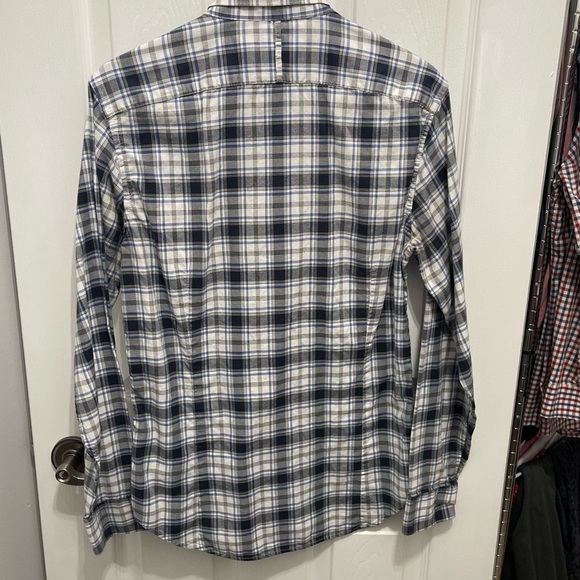 Banana republic button-down men’s shirt plaid - Picture 7 of 10